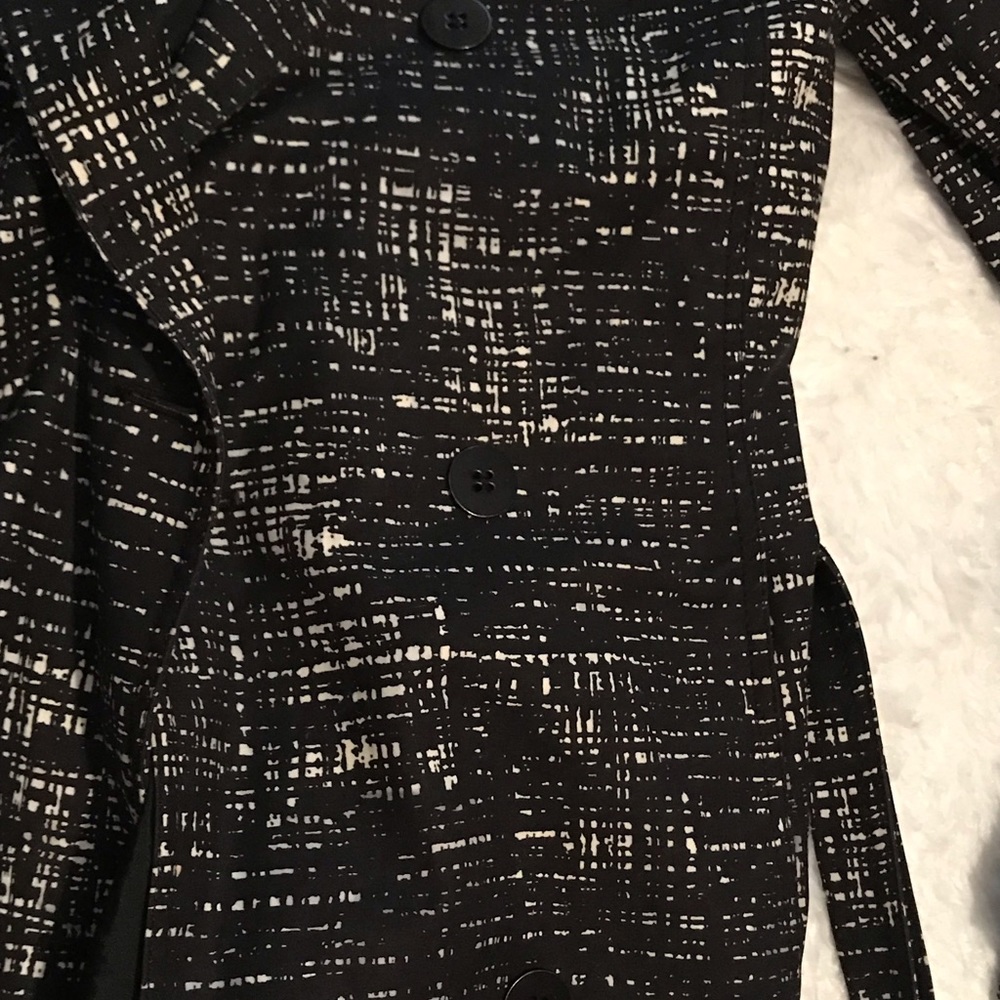 Jacket - Picture 4 of 5